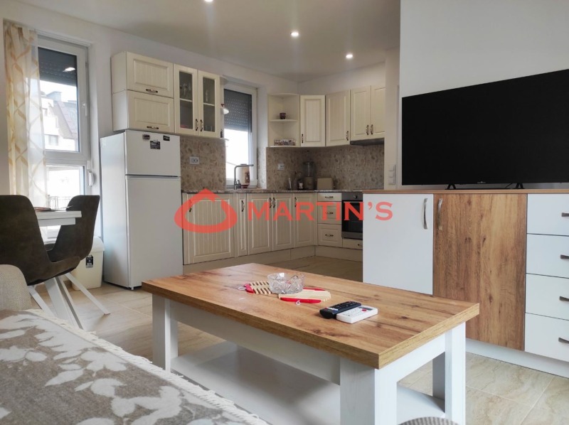 Дава под наем 3-СТАЕН, гр. София, Хиподрума, снимка 2 - Апартаменти - 52572596