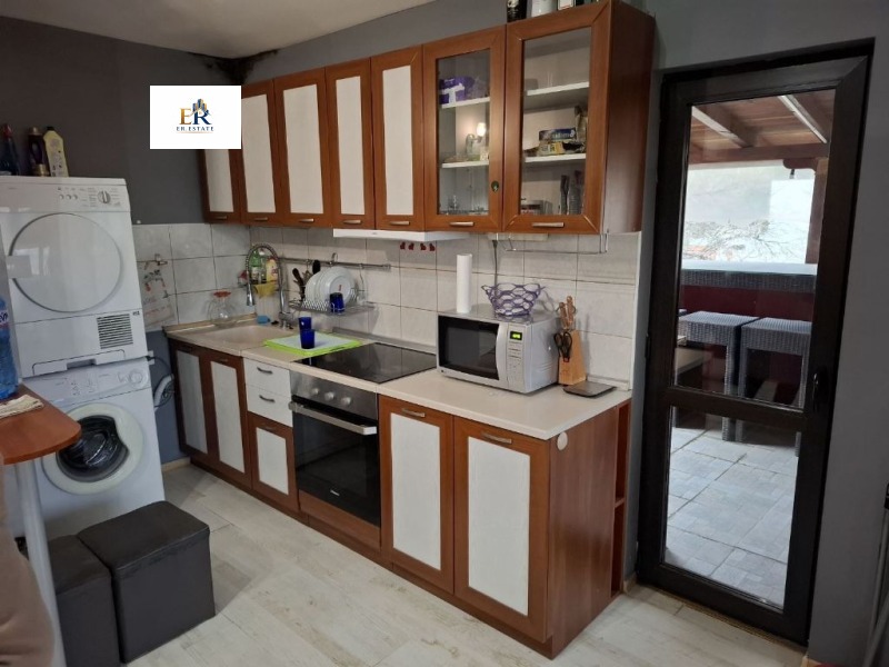 Дава под Наем 2-СТАЕН в град Плевен, Широк център - 82 кв.м / 400 € » 782.33 лв., ER-estate