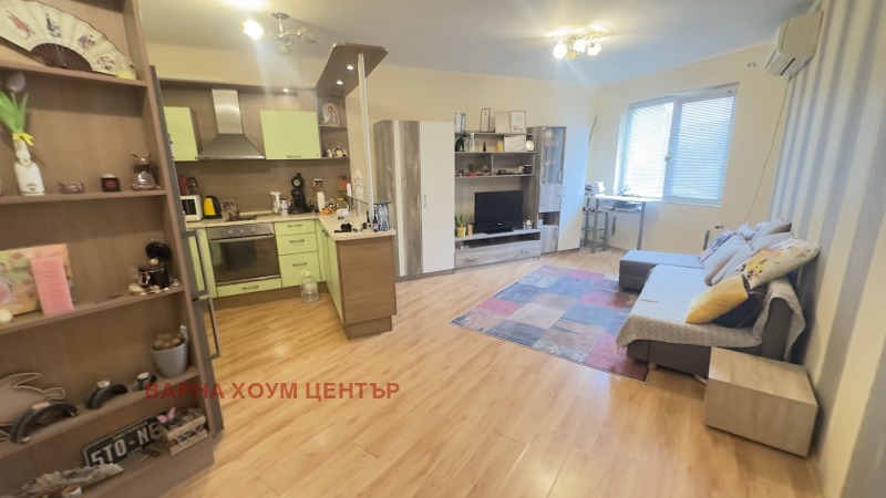 Дава под Наем 2-СТАЕН в град Варна, Левски 1 - 74 кв.м / 500 € » 977.92 лв., ВАРНА ХОУМ ЦЕНТЪР