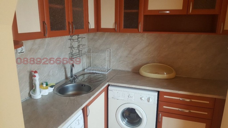 Te huur  3 slaapkamers Veliko Tarnovo , Tsentar , 115 m² | 71037016