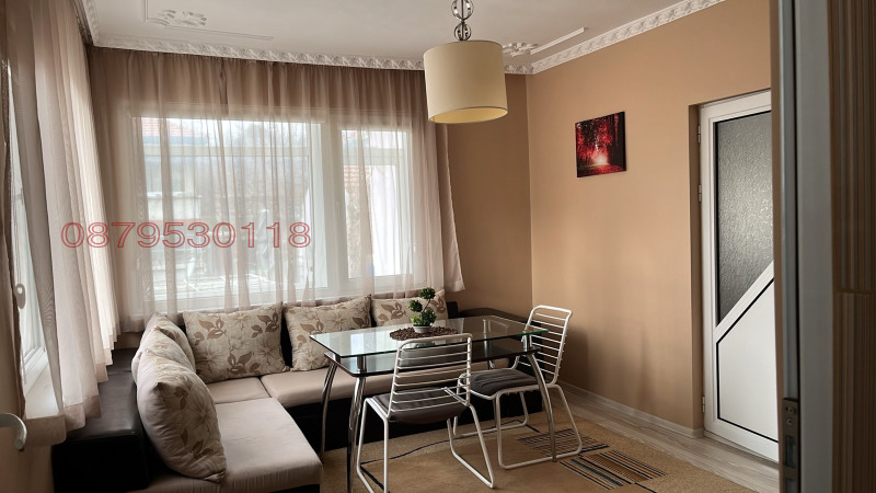 Дава под наем ЕТАЖ ОТ КЪЩА, гр. Варна, Цветен квартал, снимка 3 - Етаж от къща - 52978067