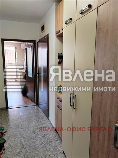 Дава под наем 2-СТАЕН, гр. Бургас, Център, снимка 8 - Апартаменти - 52497898