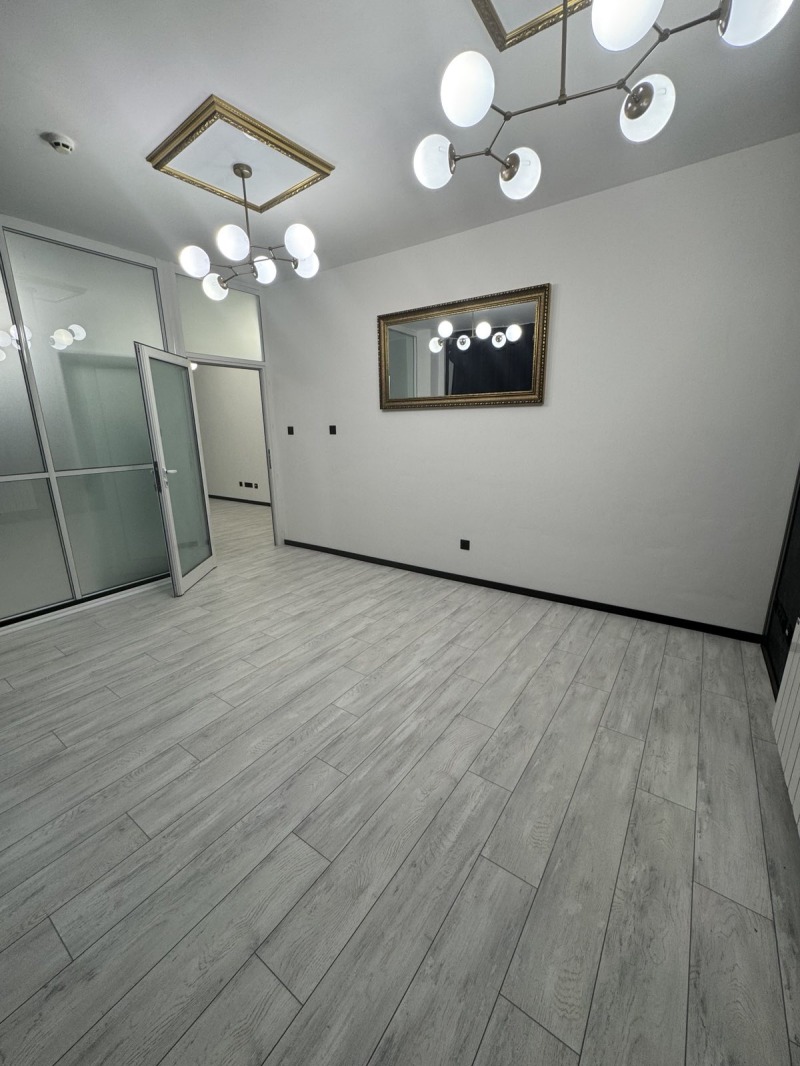 Do wynajęcia  Biuro Sofia , Lozenec , 70 mkw | 86683932 - obraz [4]