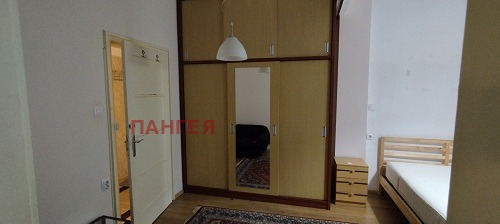 Дава под наем 2-СТАЕН, гр. София, Център, снимка 10 - Апартаменти - 53954629