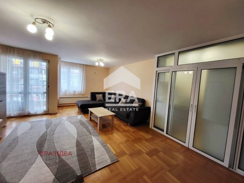 Дава под наем 3-СТАЕН, гр. София, Оборище, снимка 3 - Апартаменти - 54189579