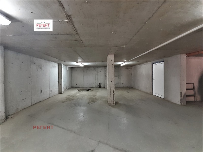 Дава под наем ГАРАЖ, ПАРКОМЯСТО, гр. Севлиево, област Габрово, снимка 2 - Гаражи и паркоместа - 52543630