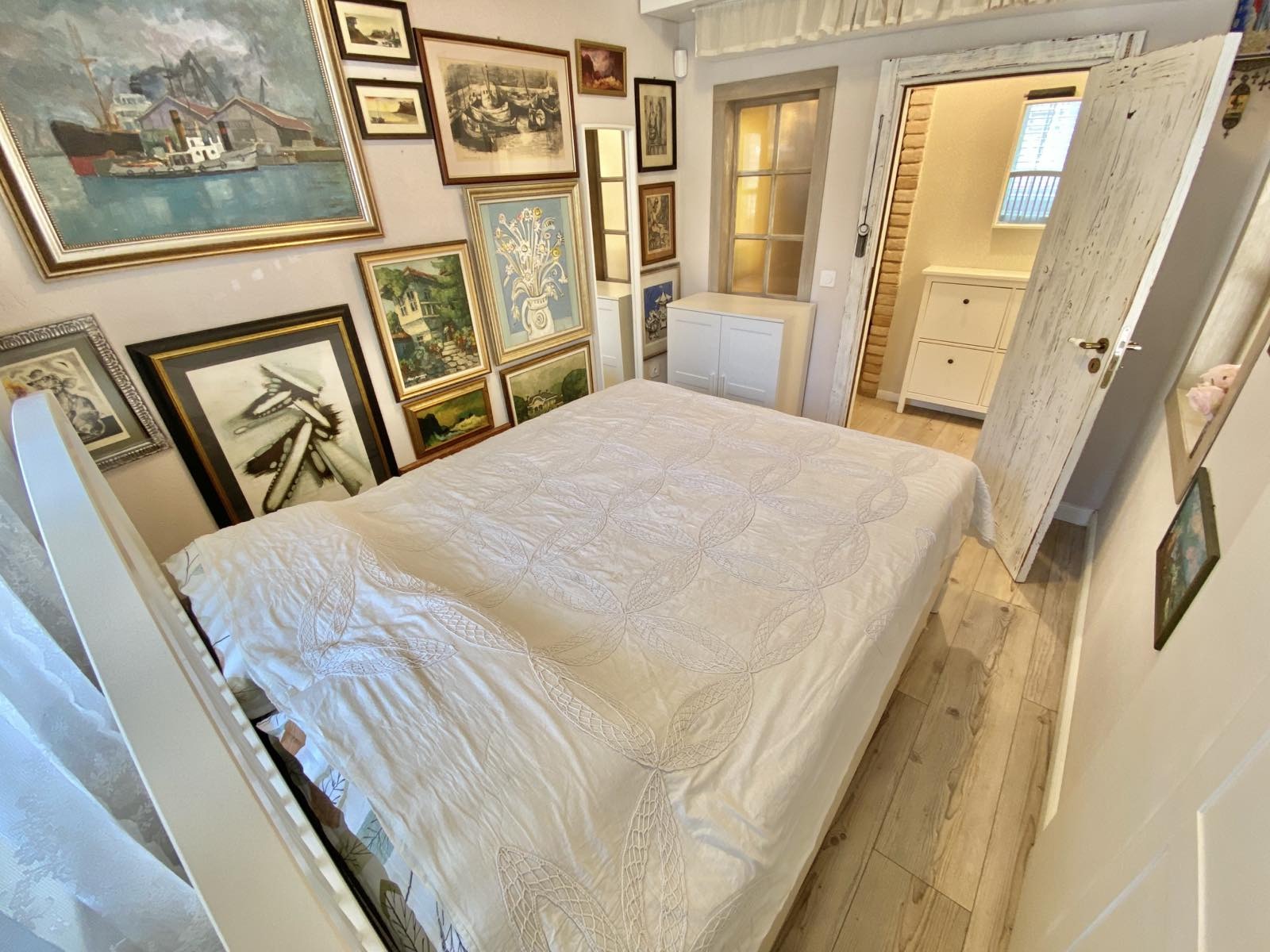 Дава под наем 3-СТАЕН, гр. Бургас, Център, снимка 7 - Апартаменти - 53867479