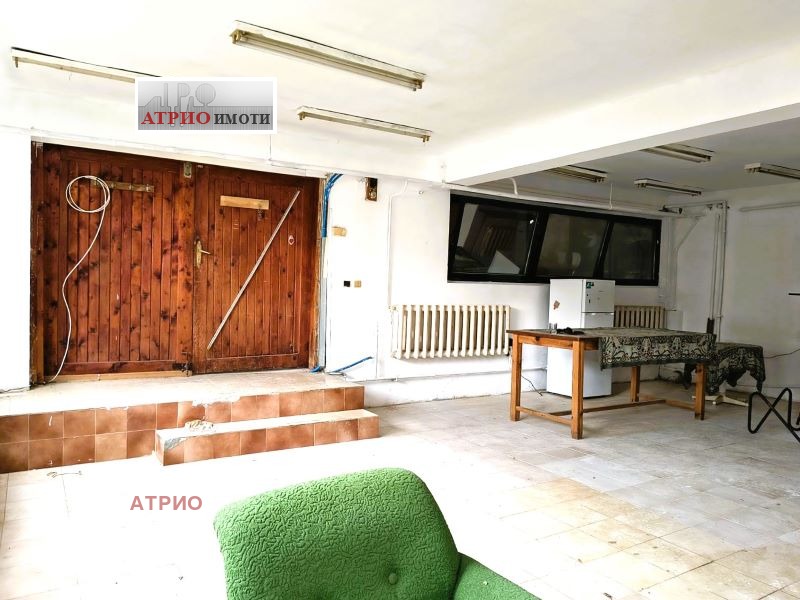 Zu vermieten  Hausboden Sofia , w.z.Kinozentara 3 tschast , 90 qm | 39191583 - Bild [4]