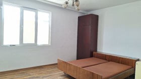 Hus Golv Asenovgrad, region Plovdiv