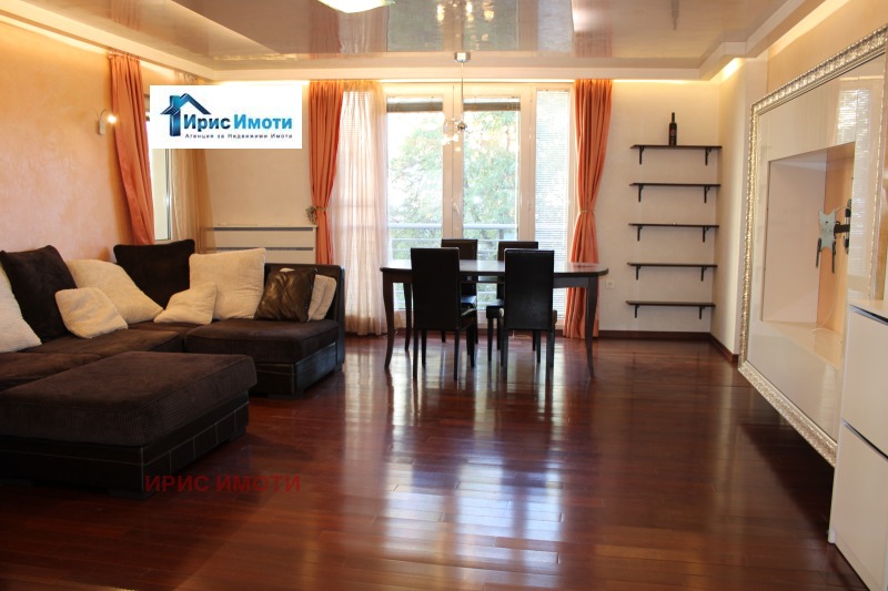 Под наем 3-СТАЕН, град София, Изток • 1100 € / 2151.41 лв. • 35016495 1