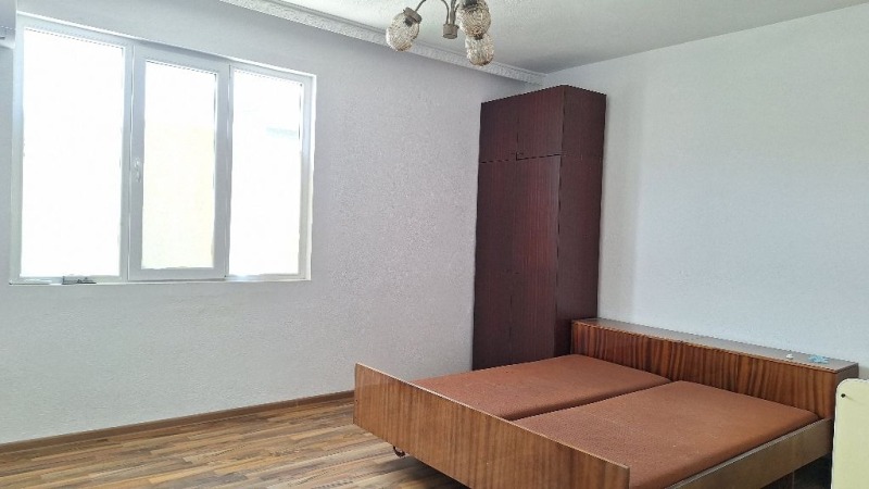 För uthyrning  Hus Golv region Plovdiv , Asenovgrad , 120 kvm | 43039204