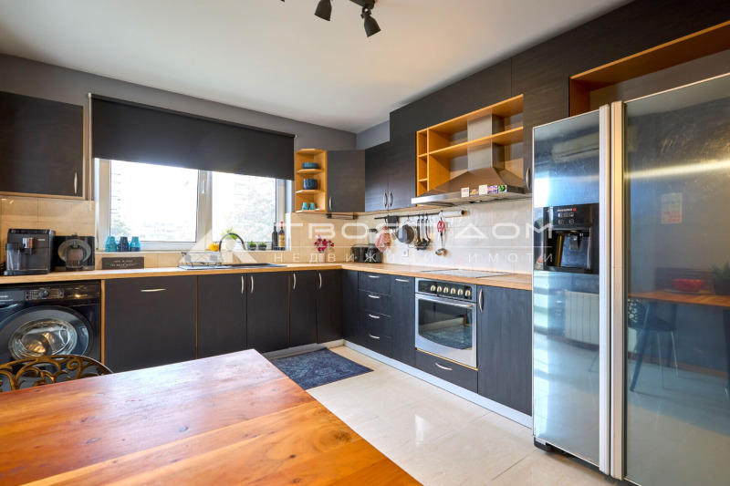 För uthyrning  3 sovrum Sofia , Iztok , 150 kvm | 29860104 - bild [15]