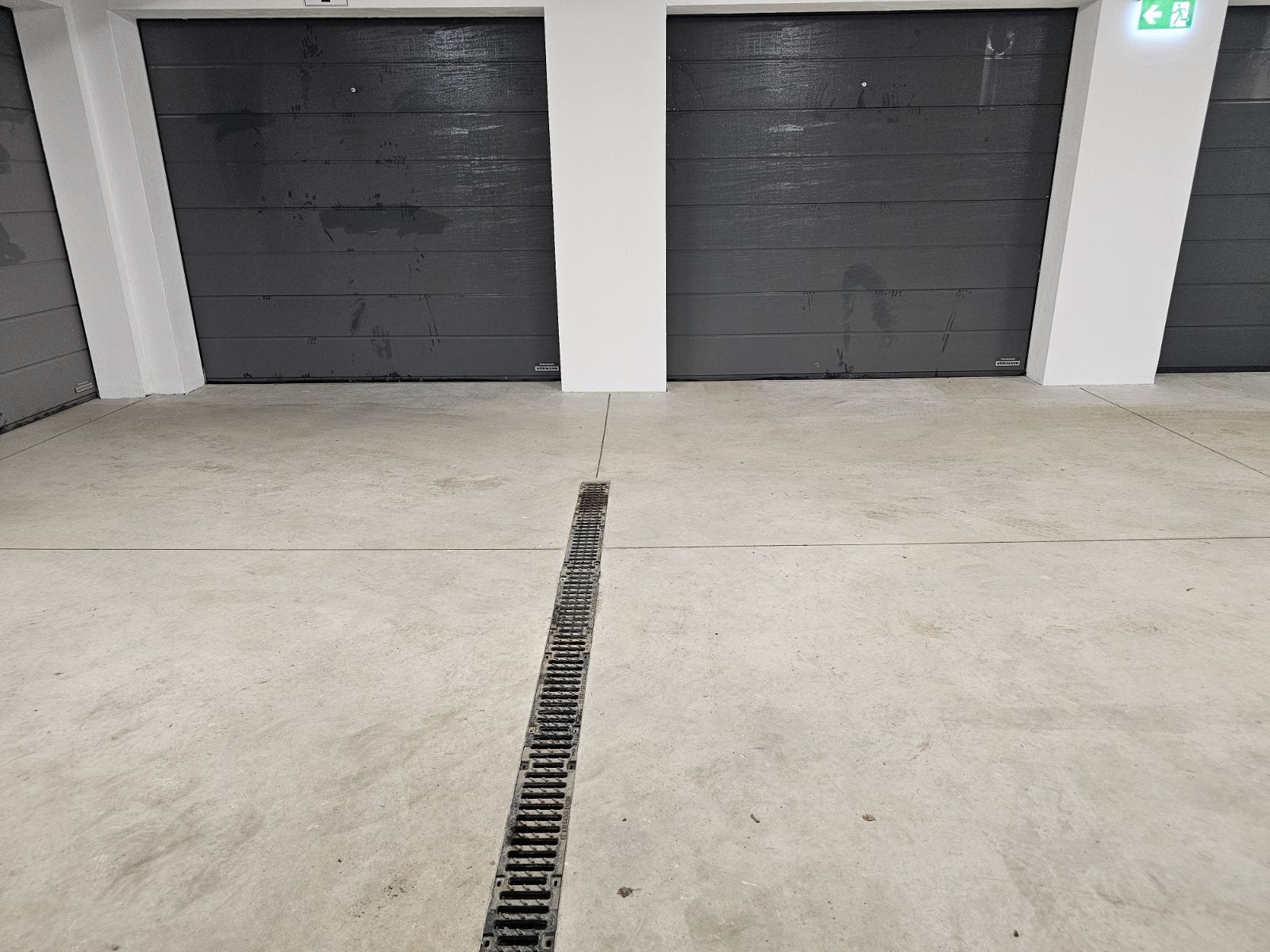 Дава под наем ГАРАЖ, ПАРКОМЯСТО, гр. София, Надежда 2, снимка 2 - Гаражи и паркоместа - 53796913