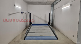 ГАРАЖ, ПАРКОМЯСТО, 30 m2