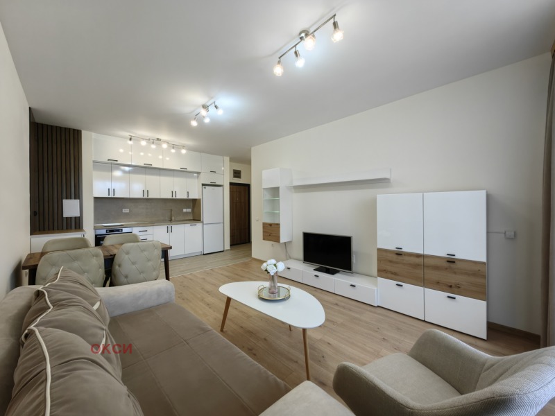Zu vermieten  1 Schlafzimmer Burgas , Izgrew , 68 qm | 22366612