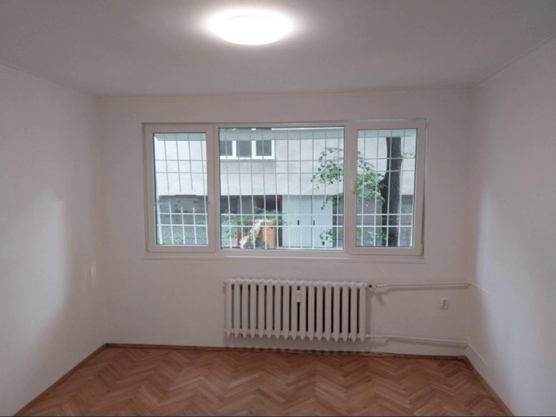 De inchiriat  2 dormitoare Sofia , Ivan Vazov , 90 mp | 72969169 - imagine [4]
