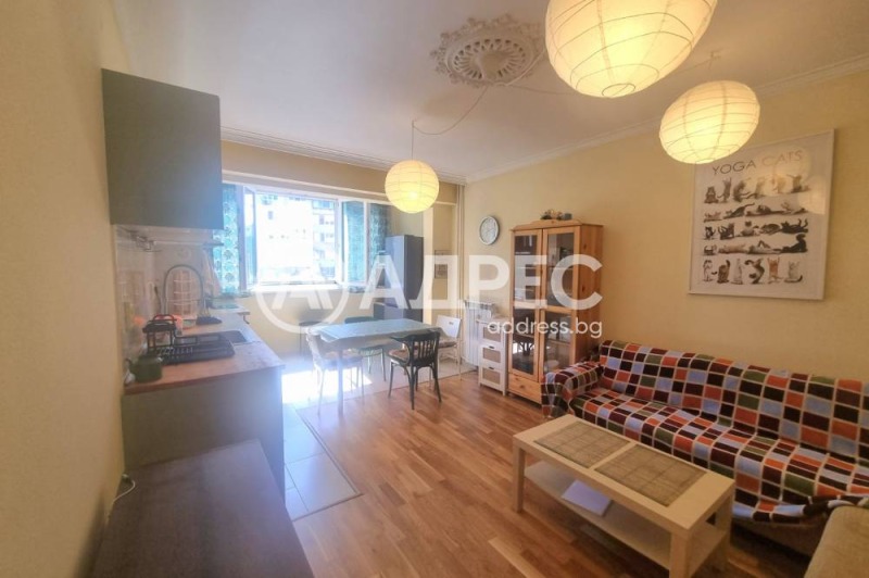 Te huur  2 slaapkamers Sofia , Druzjba 1 , 70 m² | 96223717