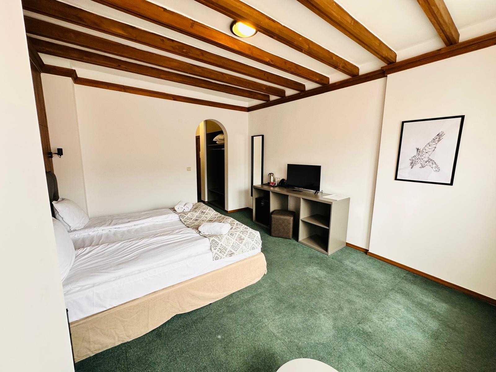 Дава под наем СТАЯ, гр. Разлог, област Благоевград, снимка 2 - Стаи под наем - 54253973