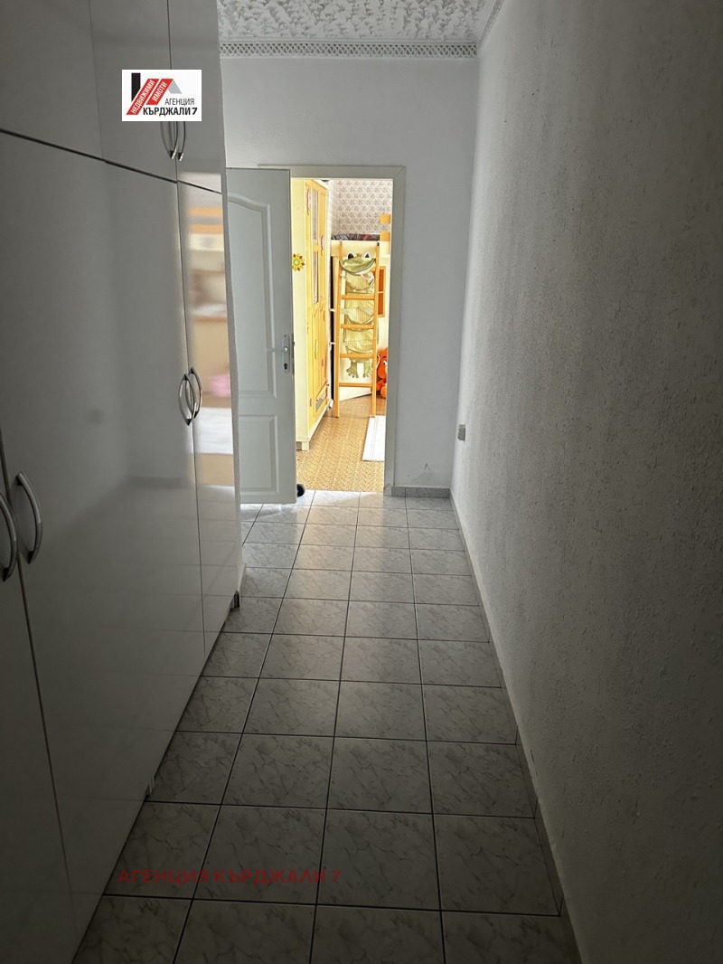 K pronájmu  3 ložnice Kardžali , Vazroždenci , 95 m2 | 75958353 - obraz [16]