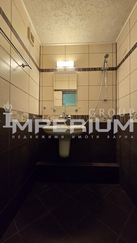 För uthyrning  3 sovrum Varna , Vladislav Varnentjik 1 , 85 kvm | 72756832 - bild [10]