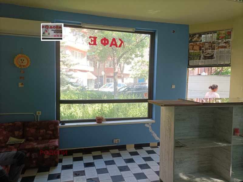 Под наем МАГАЗИН, град Пловдив, Въстанически • 355 € • 23953566 — Holmes.bg