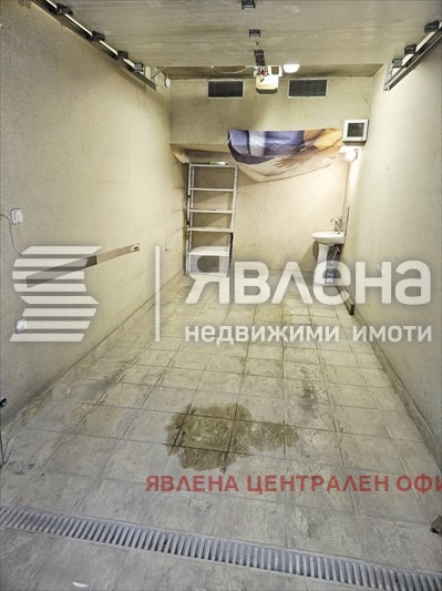 Дава под наем ГАРАЖ, ПАРКОМЯСТО, гр. София, Младост 3, снимка 5 - Гаражи и паркоместа - 56204213