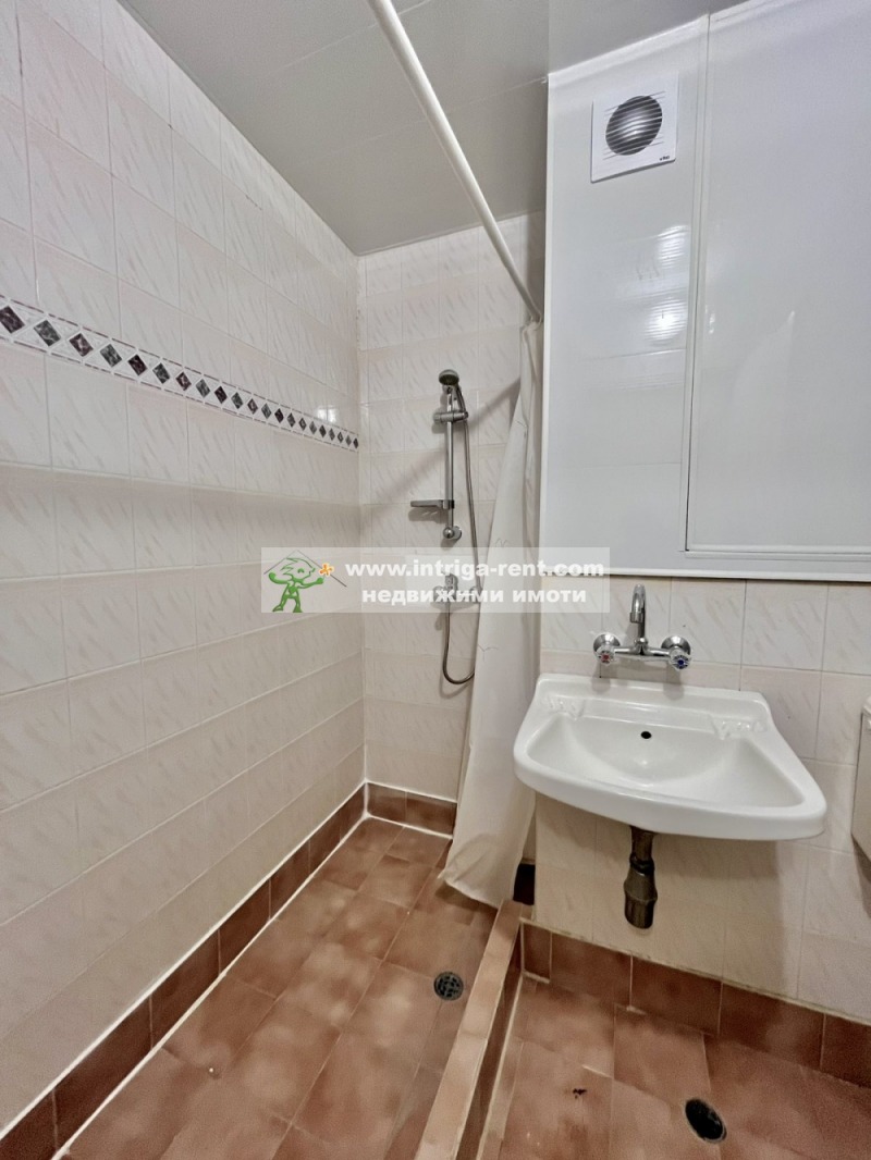 Te huur  Studio Chaskovo , Druzjba 1 , 40 m² | 10645000 - afbeelding [14]