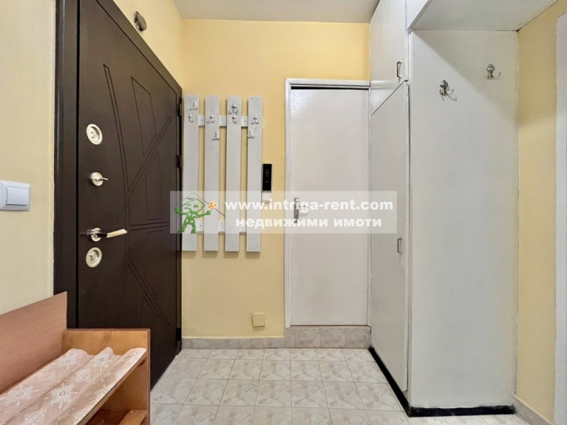 Te huur  Studio Chaskovo , Druzjba 1 , 40 m² | 10645000 - afbeelding [2]