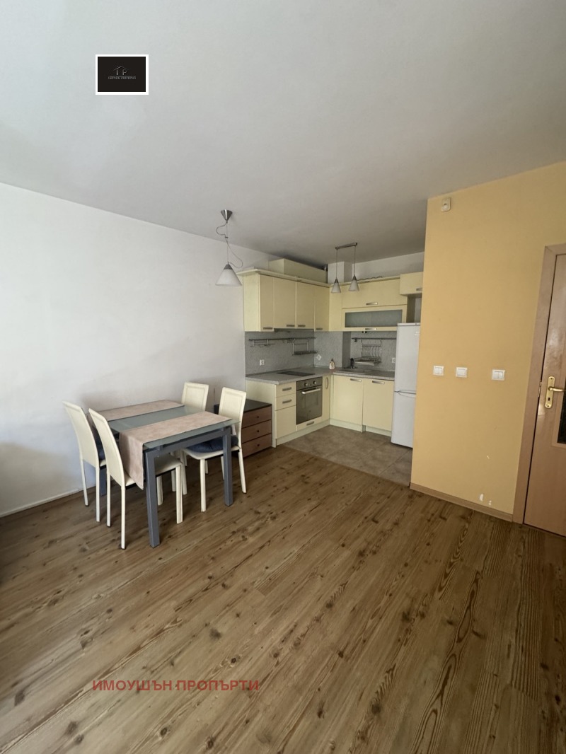 För uthyrning  1 sovrum Sofia , Mladost 1 , 65 kvm | 92548801