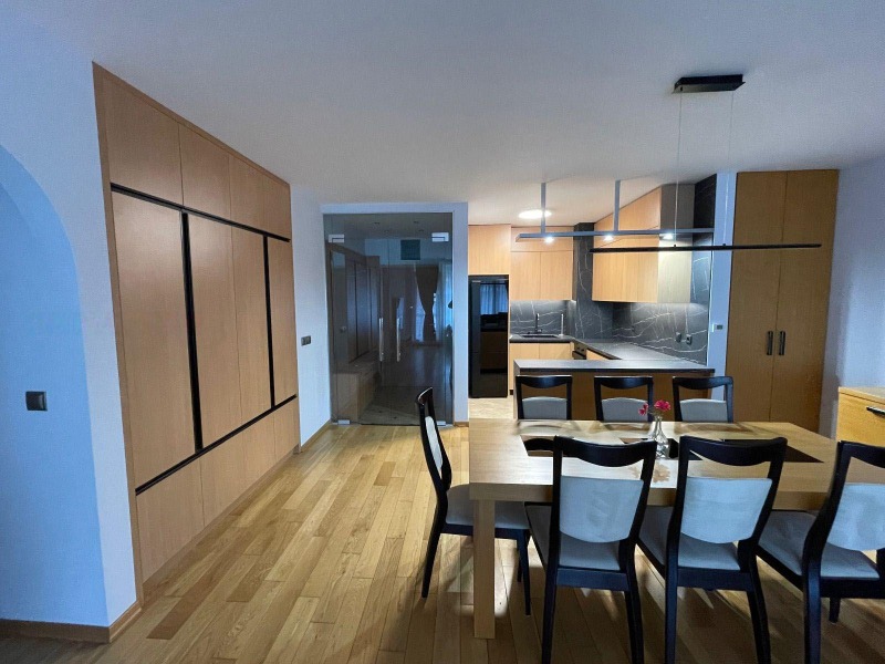Kiadó  2 hálószobás Sofia , Vitosa , 130 négyzetméter | 22392588 - kép [2]