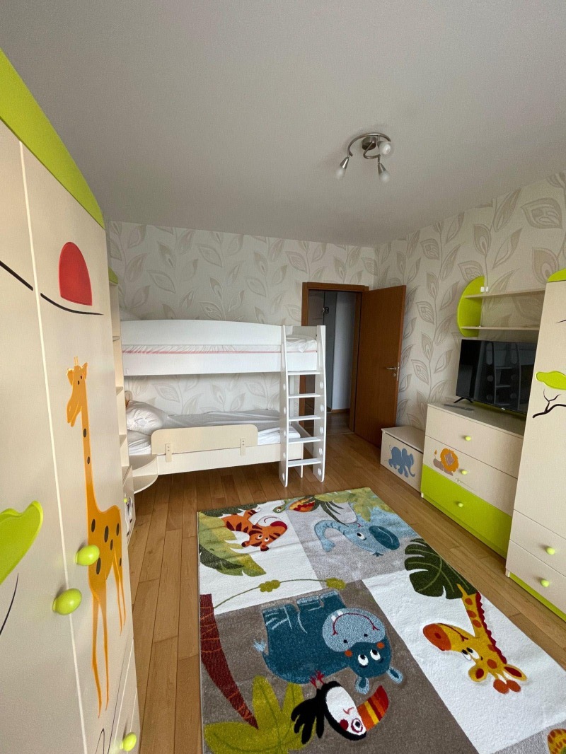 Kiadó  2 hálószobás Sofia , Vitosa , 130 négyzetméter | 22392588 - kép [9]