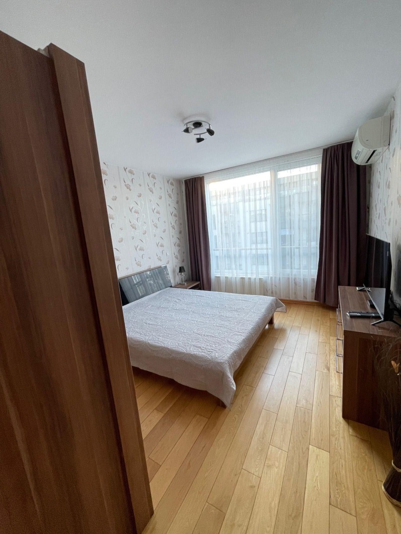 Kiadó  2 hálószobás Sofia , Vitosa , 130 négyzetméter | 22392588 - kép [7]