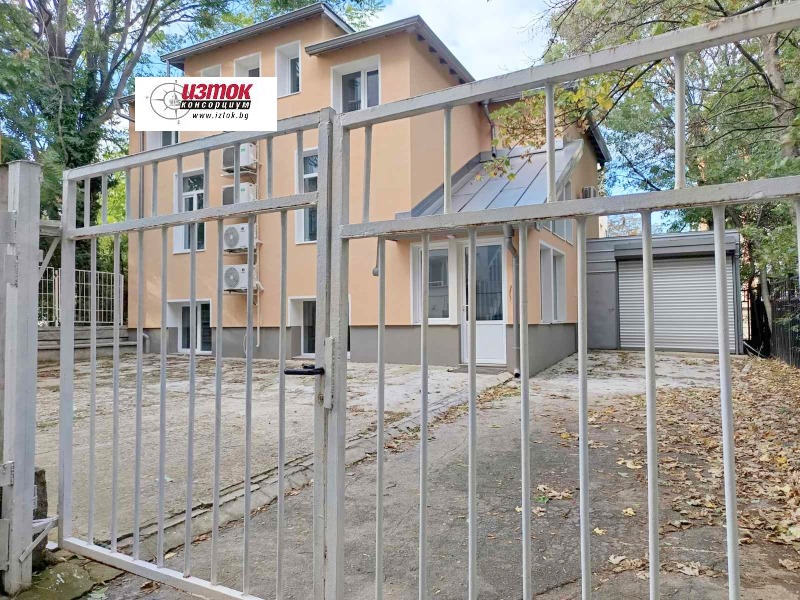 Дава под наем  Офис град София , Център , 312 кв.м | 56192220 - изображение [17]