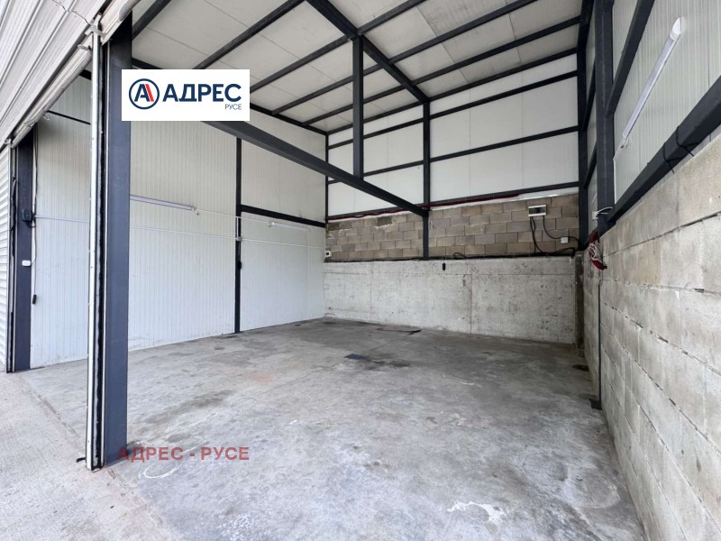 Дава под наем ГАРАЖ, ПАРКОМЯСТО, гр. Русе, Чародейка - Юг, снимка 3 - Гаражи и паркоместа - 53534151