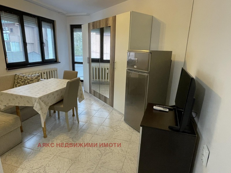 K pronájmu  Studio Sofia , Geo Milev , 55 m2 | 27239169