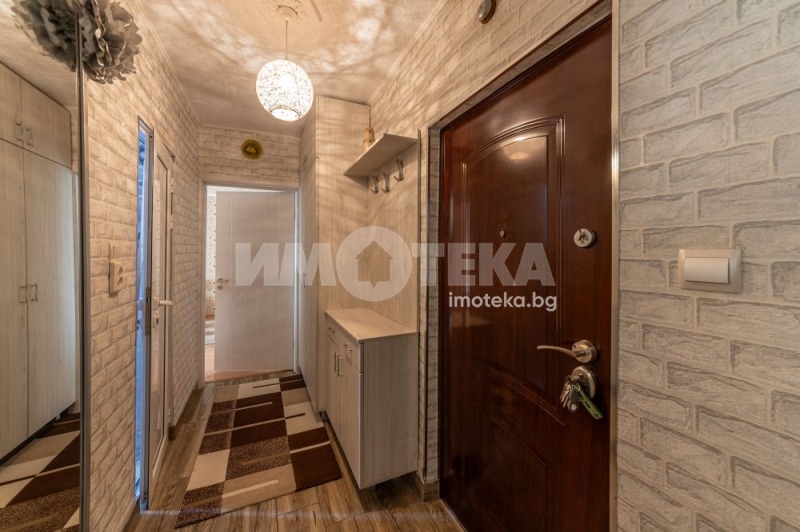 Издаје се  2 спаваће собе Варна , Владислав Варненчик 1 , 72 м2 | 97553605 - слика [12]