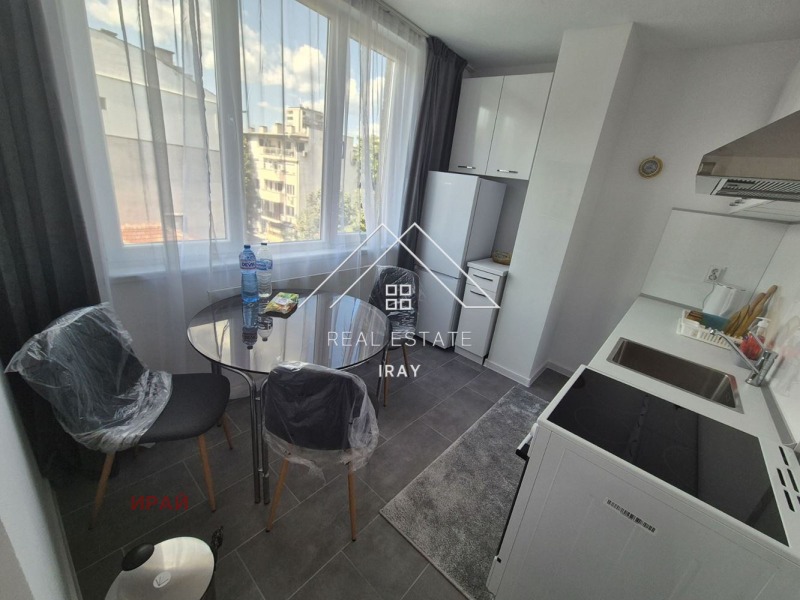Дава под наем  Многостаен град Стара Загора , Център , 100 кв.м | 37359940 - изображение [4]