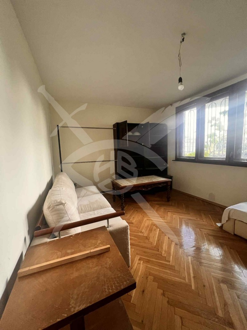 Дава под Наем 4-СТАЕН в град Варна, Автогара - 100 кв.м / 550 € » 1 075.71 лв., ЕКС НВД ООД