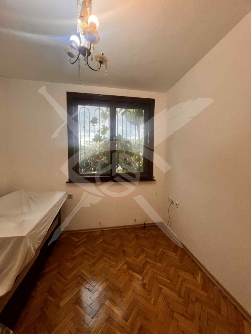 Дава под наем 4-СТАЕН, гр. Варна, Автогара, снимка 7 - Апартаменти - 52521772