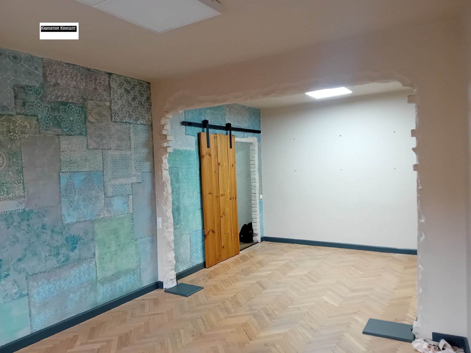 Дава под наем 2-СТАЕН, гр. София, Център, снимка 2 - Апартаменти - 53806328