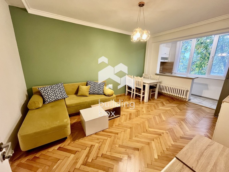 Zu vermieten  1 Schlafzimmer Sofia , Borowo , 43 qm | 81176598