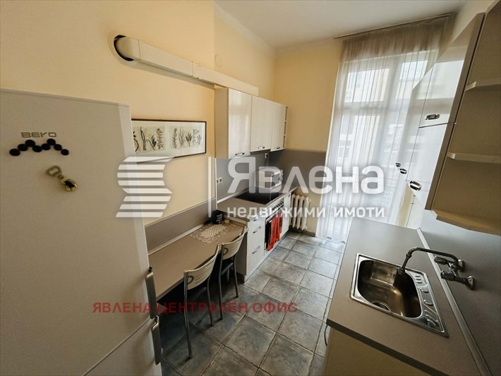 Дава под наем 3-СТАЕН, гр. София, Център, снимка 8 - Апартаменти - 53426365
