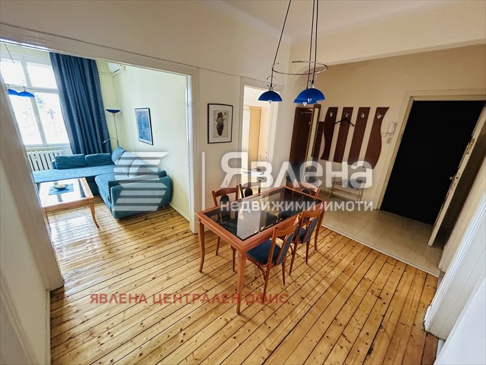 Дава под наем 3-СТАЕН, гр. София, Център, снимка 5 - Апартаменти - 53426365