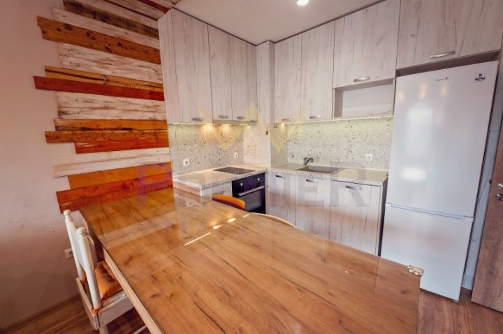 Дава под наем 3-СТАЕН, гр. Варна, Левски 1, снимка 2 - Апартаменти - 54202471