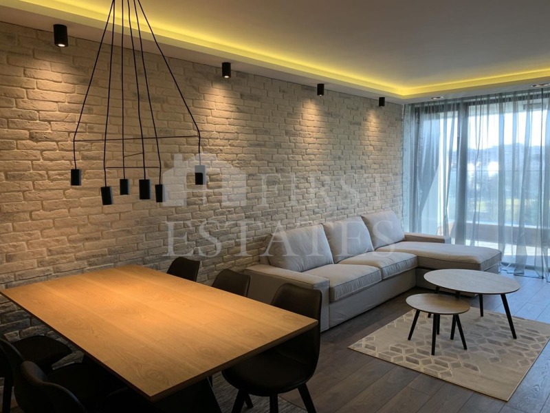 For Rent  3 bedroom Sofia , Izgrev , 125 sq.m | 10261390