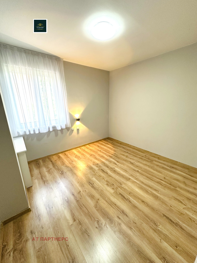 A louer  2 chambres Sofia , Tsentar , 100 m² | 52409562 - image [11]
