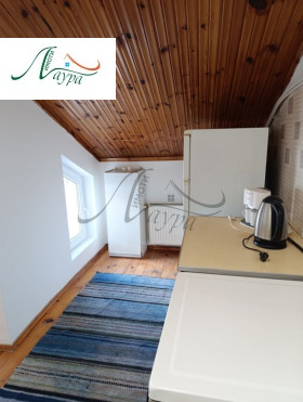 Studio Tsentar, Shumen 9