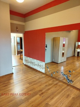 2 Schlafzimmer Karpuziza, Sofia