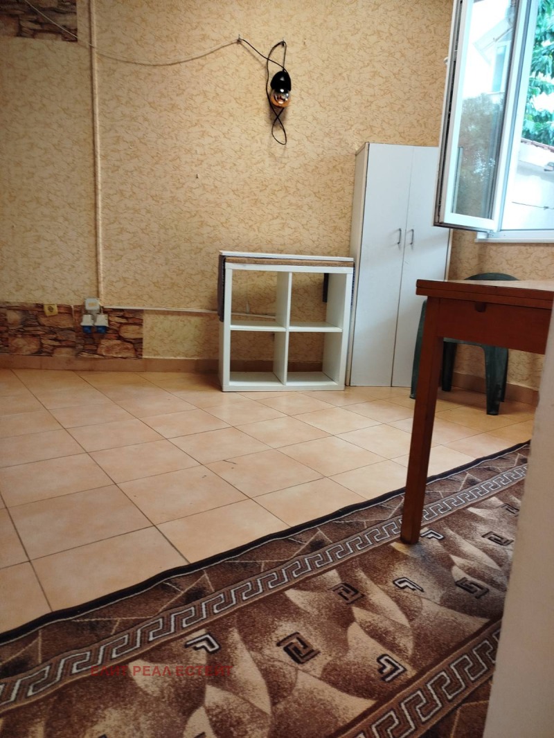 Zu vermieten  2 Schlafzimmer Sofia , Karpuziza , 98 qm | 74890930 - Bild [12]