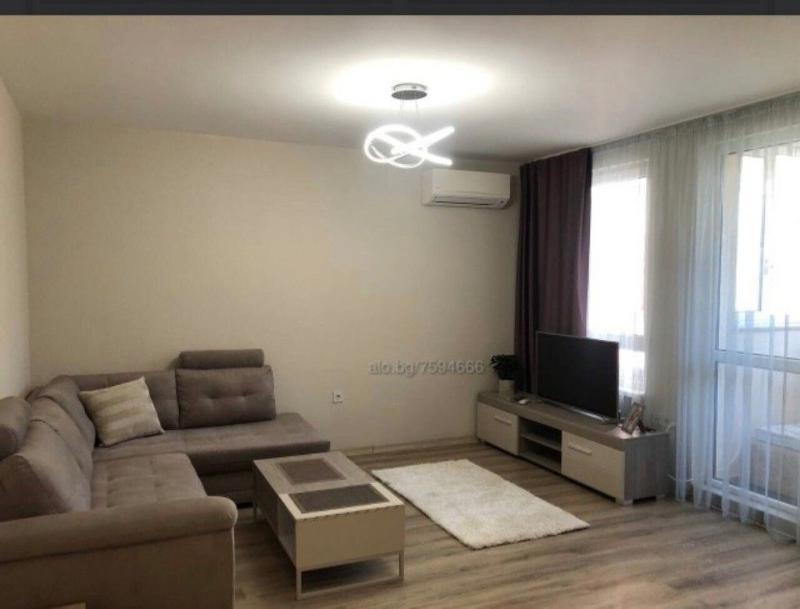 Zu vermieten  1 Schlafzimmer Plowdiw , Zentar , 72 qm | 38204716